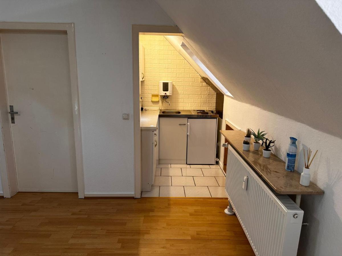 A&V Apartments Gemuetliche Rheinblick Wohnung Apt Daisy Duisbourg Extérieur photo